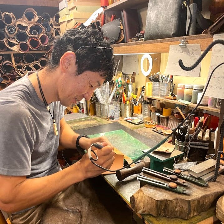 ラッピング用 革リボン – 日本ワイン店 じゃん